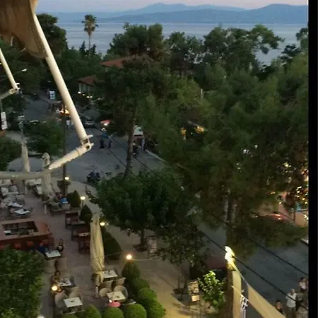 宾馆 Tsirigotis Sea View