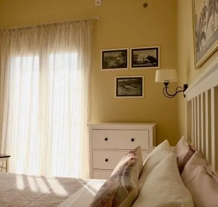 Studio Tsirigotis Sea View Loutra Edipsou (Evia)