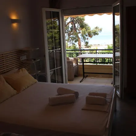 Tsirigotis Sea View Värdshus Loutra Aidhipsou
