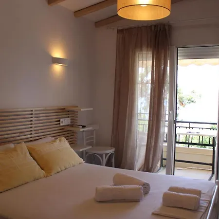 Studio Tsirigotis Sea View Loutra Edipsou (Evia)