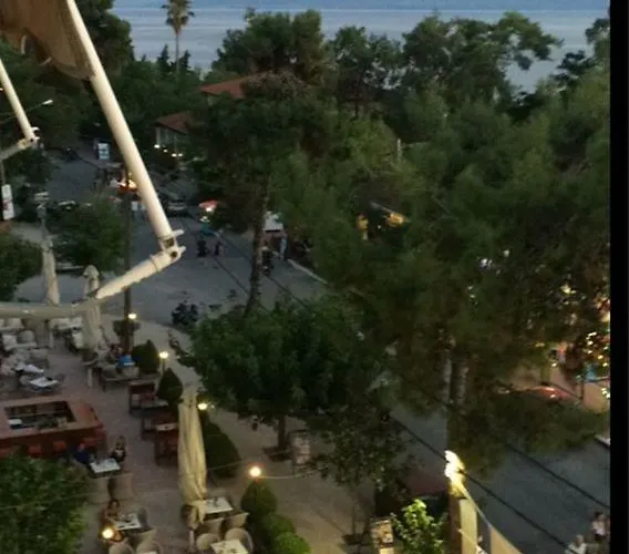 Inn Tsirigotis Sea View