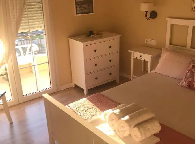 Tsirigotis Sea View *