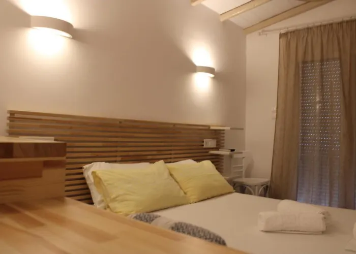 Tsirigotis Sea View *